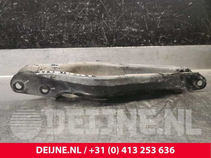Tesla Model Y Federteller links hinten O228416