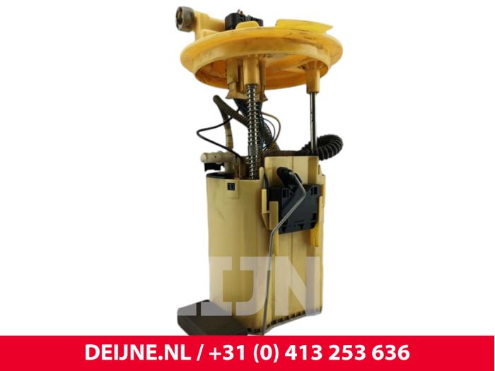 Gebruikte Tank element Pomp Volvo V60 I (FW/GW) 1.6 DRIVe Prijs € 100,00 Margeregeling aangeboden door van Deijne Onderdelen Uden B.V.