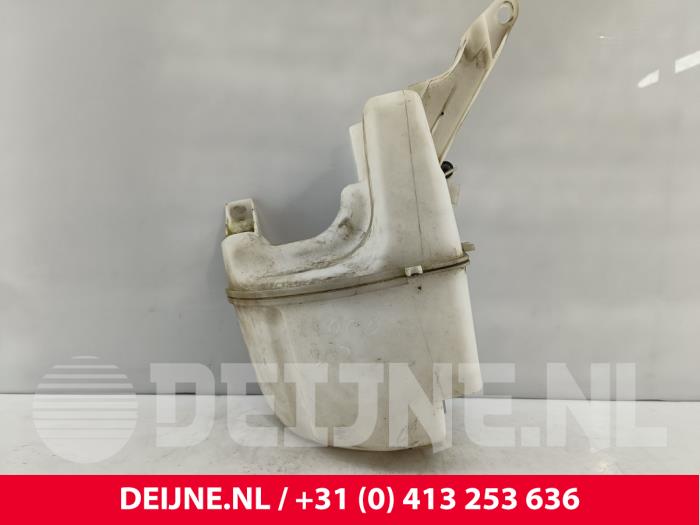 Volvo V60 Scheibensprühertank vorne O228465