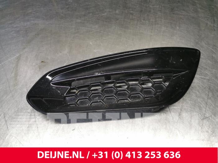Volvo V60 Stoßstangenrost O228515