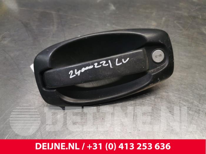 Fiat Doblo Türgriff 2-türig links O228571
