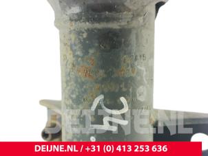 Volkswagen Transporter Stoßdämpferstrebe rechts vorne O228554 foto 3