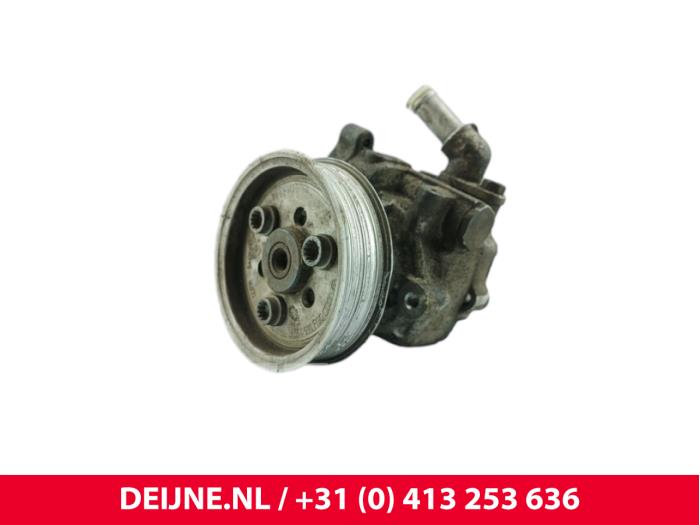 Gebruikte Pomp Servo Volkswagen Transporter T5 2.0 TDI BlueMotion Prijs € 30,25 Inclusief btw aangeboden door van Deijne Onderdelen Uden B.V.