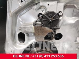 Volkswagen Transporter Window mechanism 2-door, front right O228585 photo 3