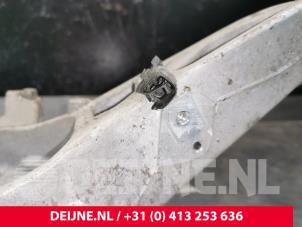 Tesla Model Y Achsschenkel rechts vorne O228612 foto 3