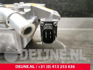 Volvo V60 DC/CD converter O228627 photo 2