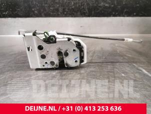 Fiat Doblo Türschlossmechanik 2-türig links O228634 foto 2