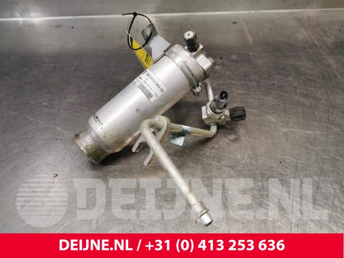Gebruikte Airco Droger Porsche 911 (996) 3.6 Carrera 4 24V Prijs € 25,00 Margeregeling aangeboden door van Deijne Onderdelen Uden B.V.