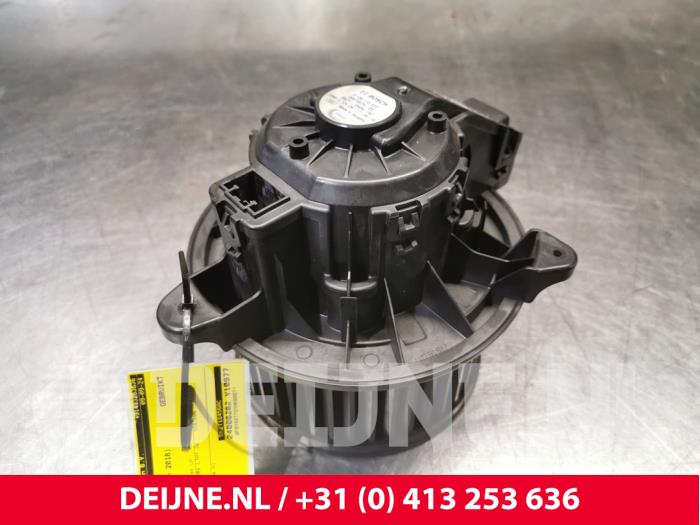 Ford Transit Custom Kachel Ventilatiemotor O228659