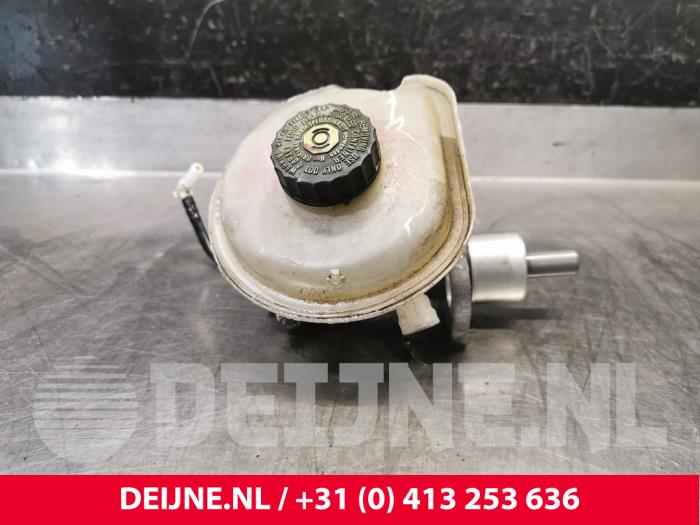 Porsche 911 Hauptbremszylinder O228766