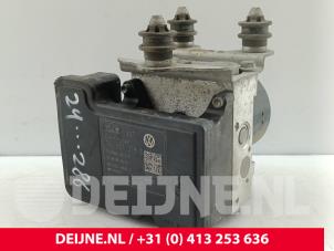 Volkswagen Transporter ABS Pumpe O228785 foto 3