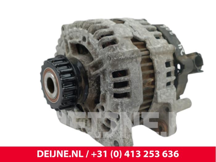 Gebruikte Dynamo Volkswagen Transporter T5 2.5 TDi Prijs € 84,70 Inclusief btw aangeboden door van Deijne Onderdelen Uden B.V.