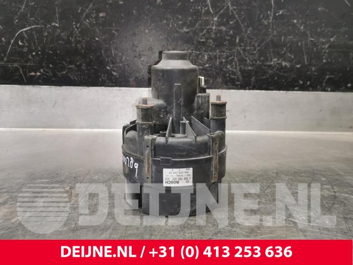 Porsche 911 Exhaust air pump O228855