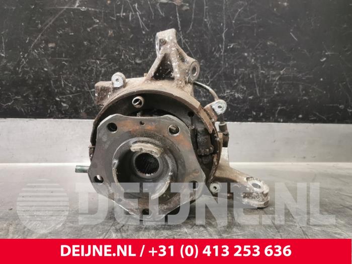 Porsche 911 Achsschenkel links hinten O228862