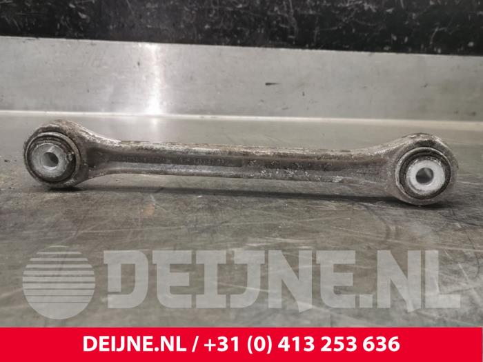 Porsche 911 Querlenker unten rechts hinten O228863