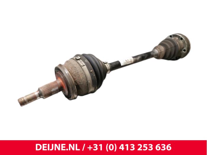Volkswagen Transporter Aandrijfas links-voor O228885
