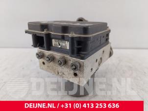 Mercedes Vito ABS Pomp O228965 foto 3