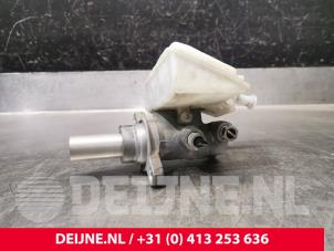 Ford Transit Connect Master cylinder O228943 photo 3
