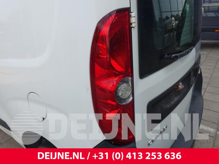 Opel Combo Rücklicht links O229045