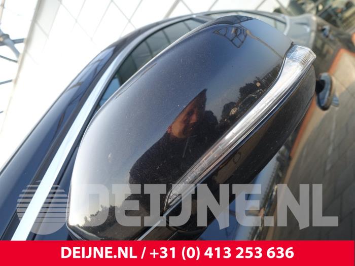Volvo V40 Buitenspiegel links O229119
