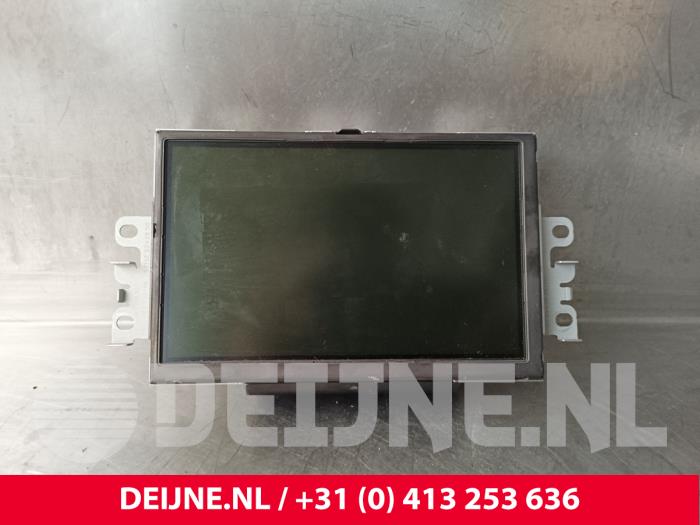 Gebruikte Display Interieur Volvo V40 (MV) 1.6 D2 Prijs € 350,00 Margeregeling aangeboden door van Deijne Onderdelen Uden B.V.