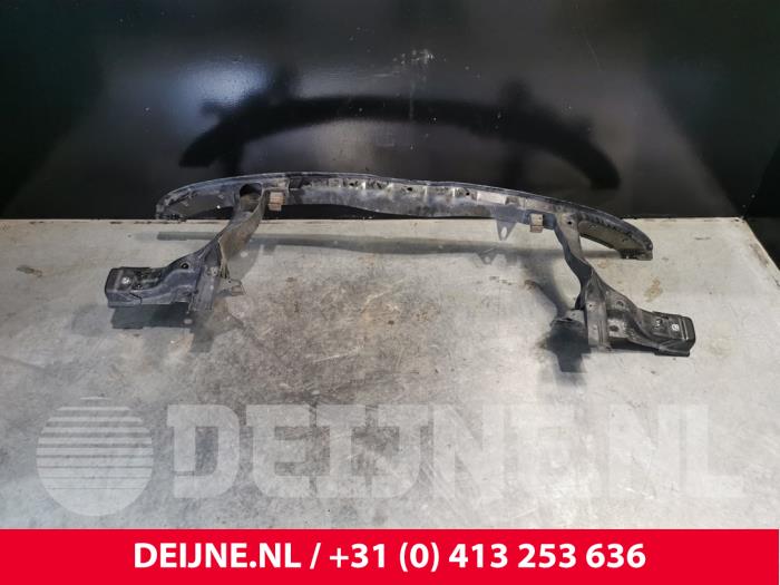 Volkswagen Transporter Vorderwand O229190