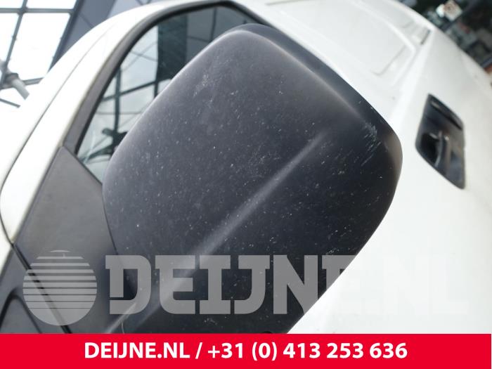 Hyundai H300 Buitenspiegel links O229215