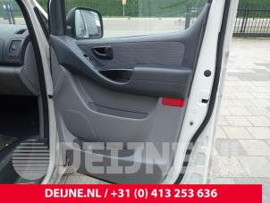 Hyundai H300 Portier 2Deurs rechts O229235 foto 2