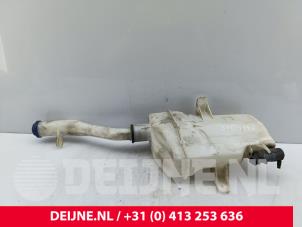 Hyundai H300 Scheibensprühertank vorne O229241 foto 2