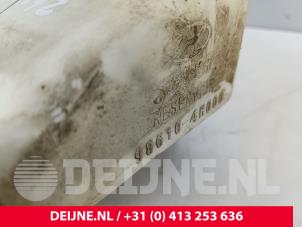 Hyundai H300 Scheibensprühertank vorne O229241 foto 3