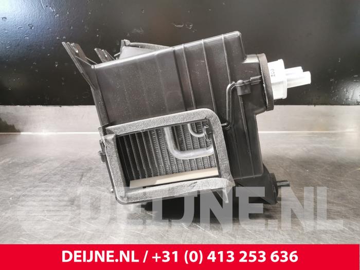 Hyundai H200 Airco Radiateur O229279
