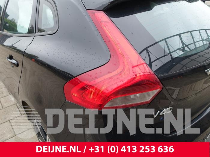 Volvo V40 Rücklicht links O229302