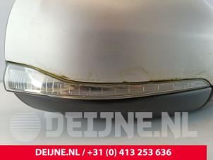 Volvo V40 Wing mirror, right O229310 photo 3