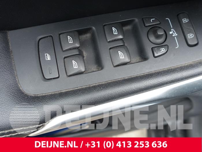 Volvo V40 Elektrisches Fenster Schalter O229316