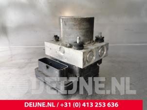Renault Master ABS pump O229459 photo 3