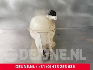 Renault Master Ausgleichsbehälter O229477 foto 2