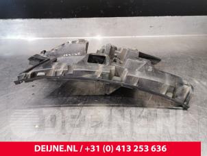 Volvo V40 Front bumper bracket, left O229528 photo 3