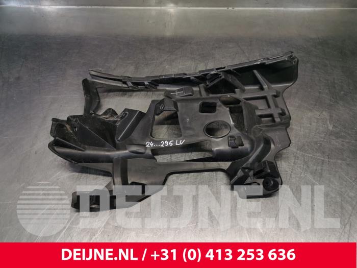 Volvo V60 Front bumper bracket, left O229558