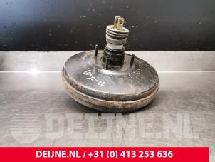 Gebruikte Rembekrachtiger Ford Transit Connect 1.8 TDCi 90 Prijs € 48,40 Inclusief btw aangeboden door van Deijne Onderdelen Uden B.V.