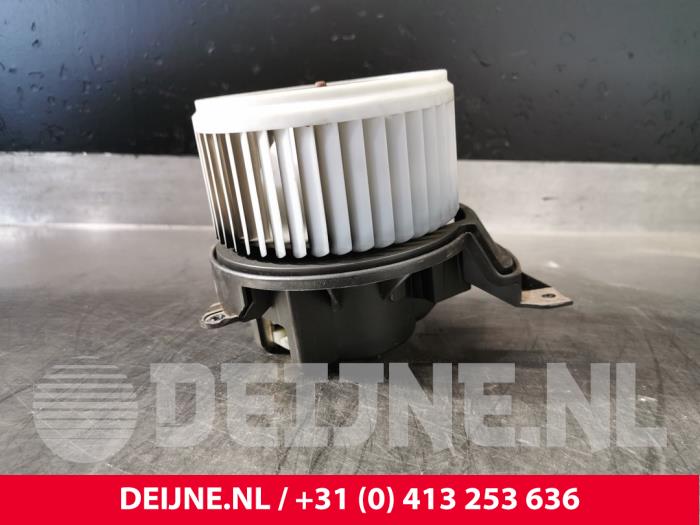 Fiat Doblo Kachel Ventilatiemotor O229572