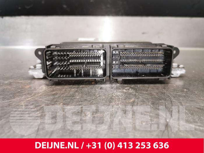 Volvo V60 Engine management computer O229577