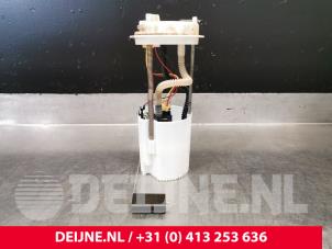 Gebruikte Brandstofpomp Elektrisch Fiat Doblo Cargo (263) 1.3 D Multijet Prijs € 48,40 Inclusief btw aangeboden door van Deijne Onderdelen Uden B.V.