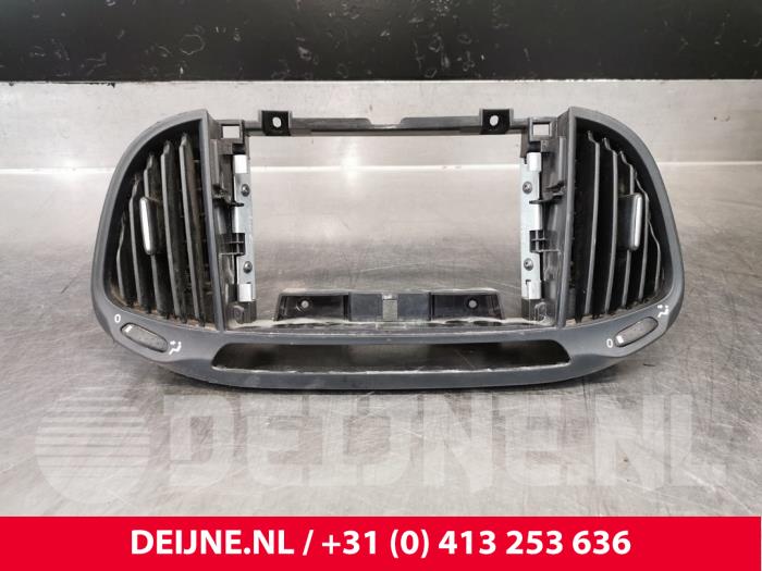 Fiat Doblo Dashboard vent O229669