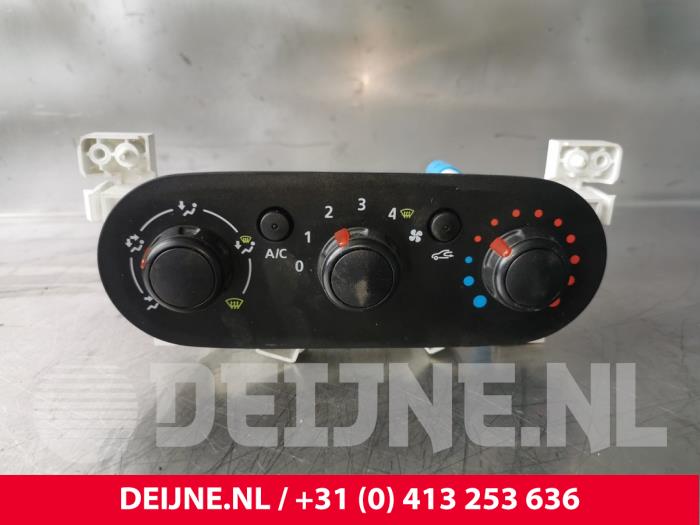 Renault Trafic Heizung Bedienpaneel O229784