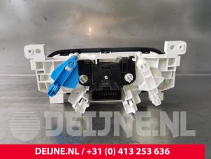 Renault Trafic Heater control panel O229784 photo 2