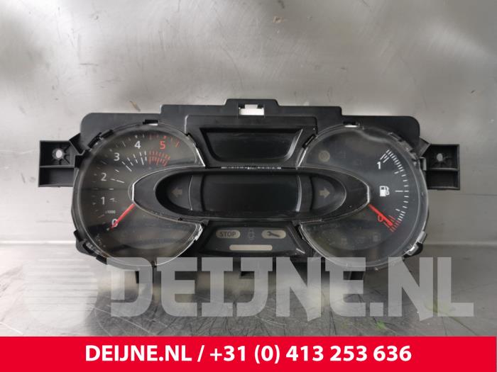 Renault Trafic Tacho - Kombiinstrument KM O229785