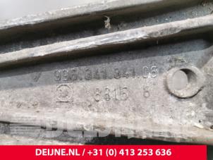 Porsche 911 Draagarm onder rechts-achter O229845 foto 3