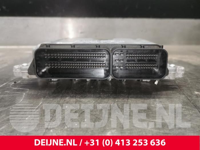 Volvo V70 Computer Motormanagement O229905