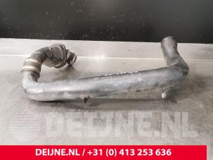 Gebruikte Intercooler Buis Volvo V70 (BW) 2.4 D 20V Prijs € 90,00 Margeregeling aangeboden door van Deijne Onderdelen Uden B.V.