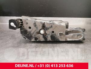Citroen Berlingo Additivtank O229938 foto 2